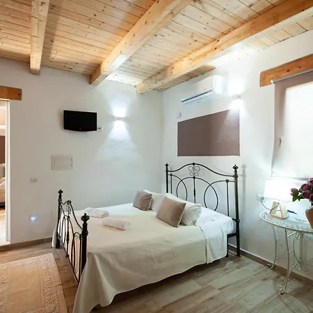 Antica Dimora Storica Di L Abbiu Relais